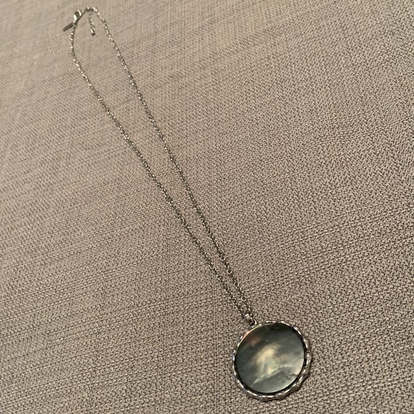 WHBM Abalone Pendant Necklace Silver Tone Metal - Picture 11 of 11